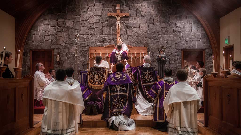 Pontifical Mass (2014)